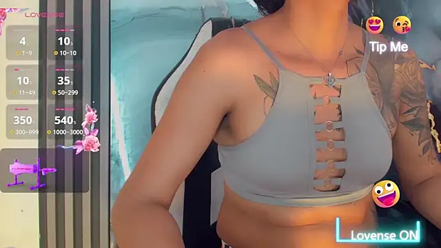 khiara moretti online show from April 2026 11:34:01 AM