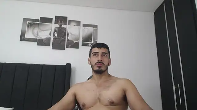 Snapshot of muscle_ares chatting on January 2025 12:07:02 PM muscle ares online show from January 2025 12:07:02 PM