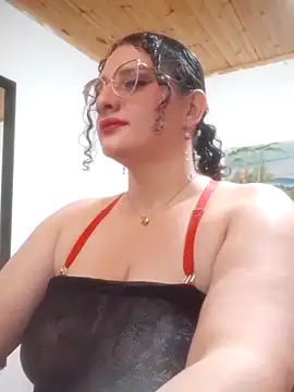 Snapshot of Aleja_Gonzales chatting on March 2025 10:17:01 PM Aleja Gonzales online show from March 2025 10:17:01 PM