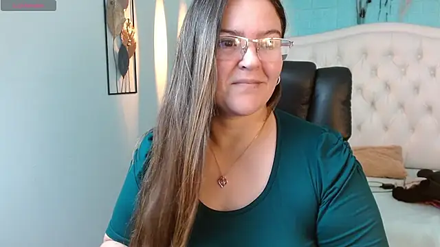 MsJossie online show from April 2026 03:35:02 AM