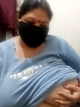 Shoni   online show from December 2024 05:48:01 PM