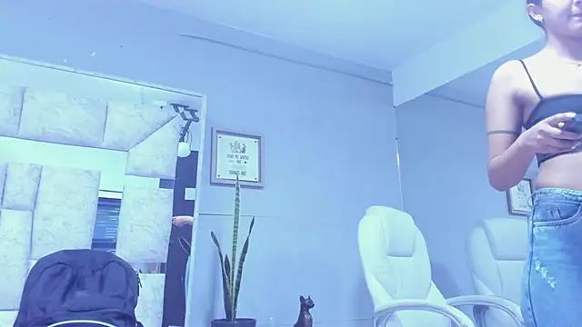 Sara Greey online show from January 2025 07:07:02 PM