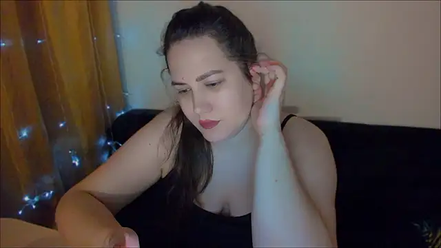 Snapshot of _madalexa_ chatting on December 2024 05:50:01 PM madalexa online show from December 2024 05:50:01 PM
