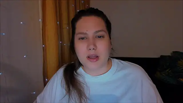 Snapshot of _madalexa_ chatting on February 2025 09:51:01 PM madalexa online show from February 2025 09:51:01 PM