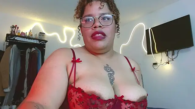 Snapshot of Dirty_sara17 chatting on July 2026 07:34:02 PM Dirty sara17 online show from July 2026 07:34:02 PM