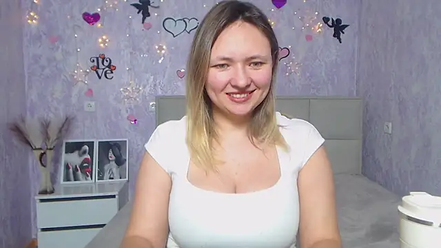 SallyVerda online show from February 2025 10:37:01 PM