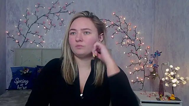 SallyVerda online show from April 2026 06:43:02 PM