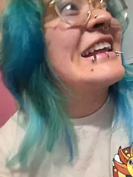 lucky-leah online show from April 2026 04:19:01 AM