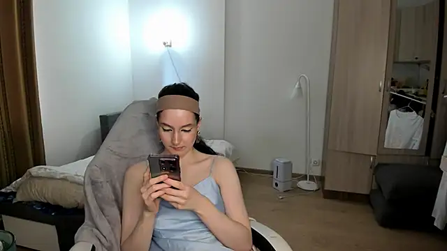 Snapshot of Bridget_fitness chatting on February 2025 12:33:01 PM Bridget fitness online show from February 2025 12:33:01 PM