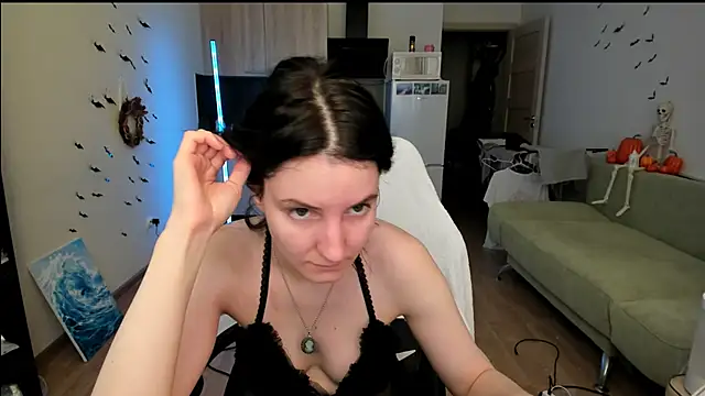 Snapshot of Bridget_fitness chatting on October 2025 01:31:02 PM Bridget fitness online show from October 2025 01:31:02 PM