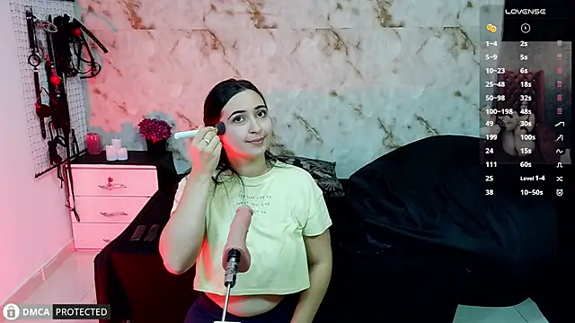 Abbieowenx online show from April 2026 02:55:02 PM