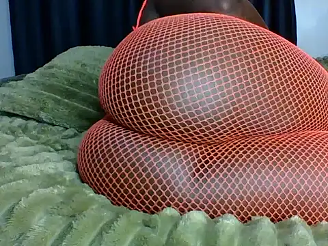Snapshot of Switmelanin chatting on April 2026 10:11:02 PM Switmelanin online show from April 2026 10:11:02 PM