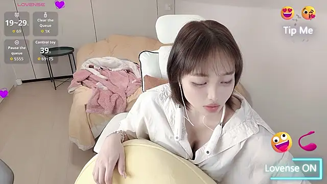 Cothy Ti online show from January 2026 11:15:02 AM