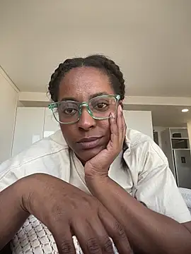 Snapshot of evangeline_ch chatting on June 2026 11:26:01 PM evangeline ch online show from June 2026 11:26:01 PM