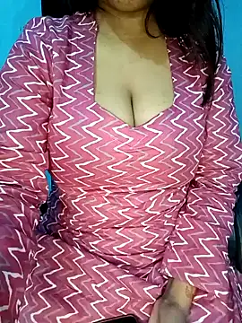 Snapshot of Dayna-36 chatting on December 2024 10:48:02 PM Dayna-36 online show from December 2024 10:48:02 PM