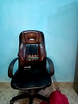 Snapshot of Dayna-36 chatting on February 2025 11:52:01 PM Dayna-36 online show from February 2025 11:52:01 PM