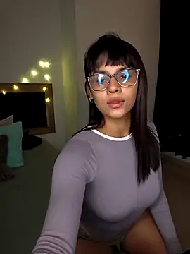 Susi bell online show from March 2026 10:35:01 PM