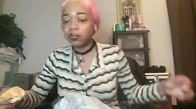 MommyConfident online show from March 2025 10:42:01 PM