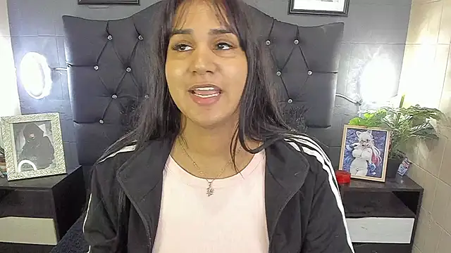 Kagome01 online show from February 2025 12:51:02 PM