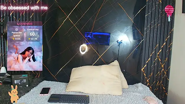 Kagome01 online show from January 2026 01:27:02 PM