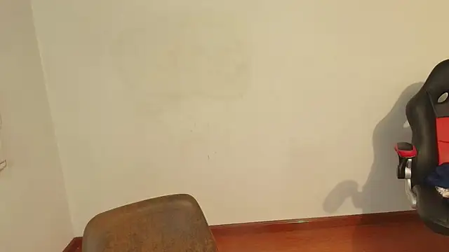 samy jonnes  online show from December 2025 12:53:01 AM