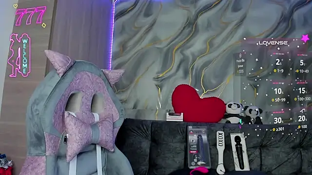 AmberAdams  online show from April 2026 01:42:02 AM