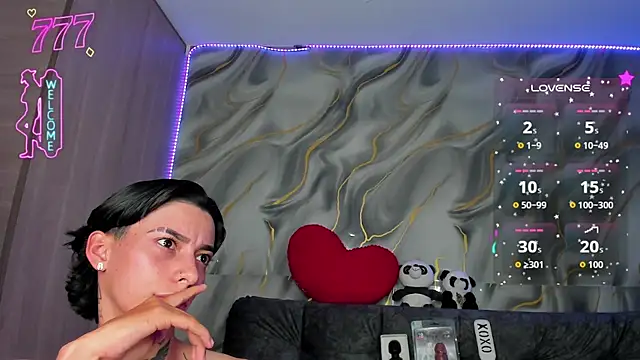 AmberAdams  online show from April 2026 12:13:01 AM