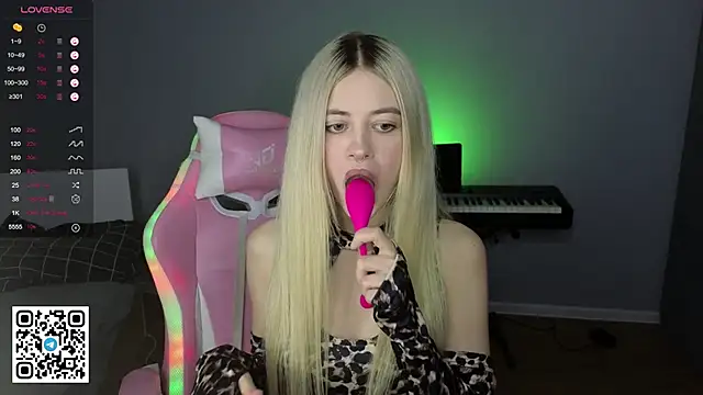 mybunnywendy online show from February 2025 03:21:01 PM