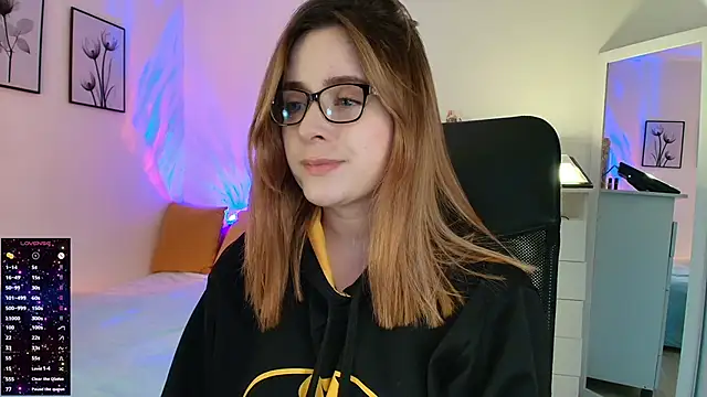 Snapshot of miss_seline chatting on March 2025 05:31:02 PM miss seline online show from March 2025 05:31:02 PM