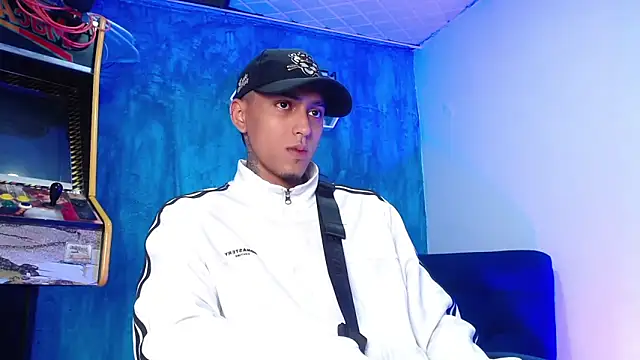 Liam lee online show from February 2025 12:55:01 PM