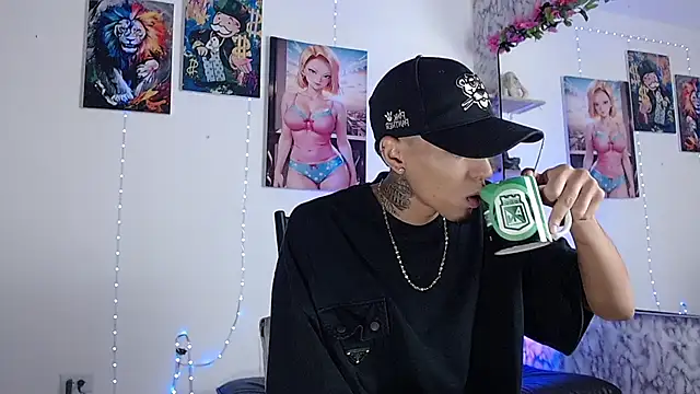 Liam lee online show from September 2025 01:33:02 PM