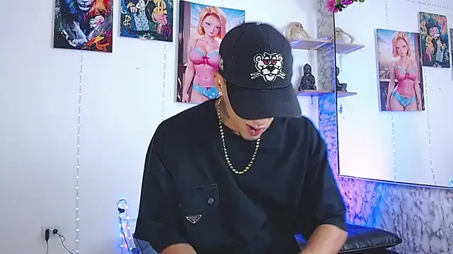 Liam lee online show from September 2025 08:20:01 PM