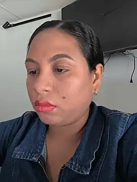 Francesca ferrari online show from July 2026 09:28:02 PM