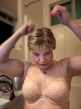 Snapshot of balad13 chatting on September 2025 10:05:01 AM balad13 online show from September 2025 10:05:01 AM