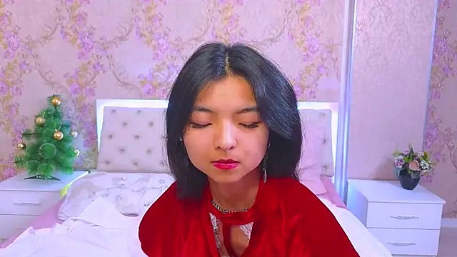 Shy Kira online show from December 2024 03:33:02 PM