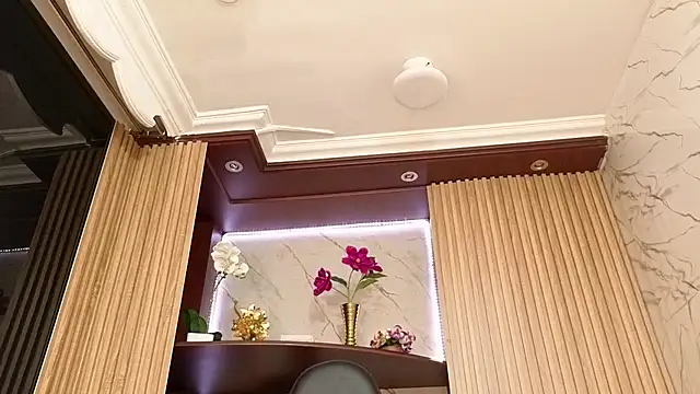 AmberNix online show from February 2026 02:38:01 PM