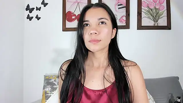 Emiily Parkerr online show from February 2026 01:04:01 AM