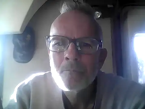 richa22cm online show from December 2025 01:39:02 PM