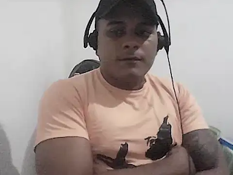 SaucyAffair0 online show from January 2025 12:09:02 AM