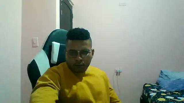 Snapshot of SaucyAffair0 chatting on June 2026 11:53:02 PM SaucyAffair0 online show from June 2026 11:53:02 PM