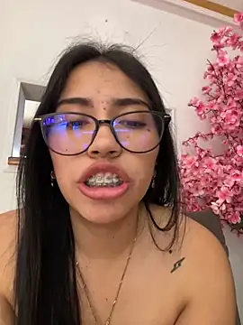 SaritaHot 69 online show from December 2024 06:42:02 PM