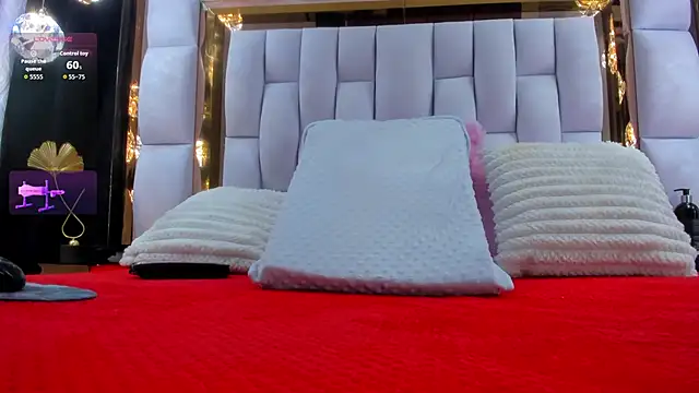 RileySweett online show from November 2025 11:42:02 AM