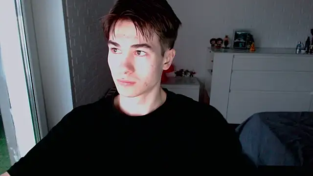 MarkusDean online show from November 2025 04:24:02 AM