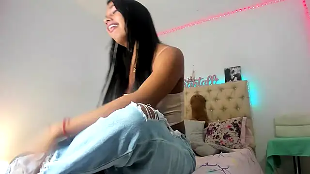 shantallhotxx online show from October 2025 01:48:02 AM