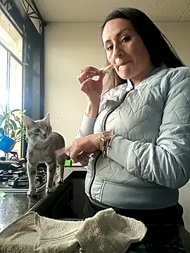 LuisaFernanda170823 online show from March 2026 08:37:01 PM