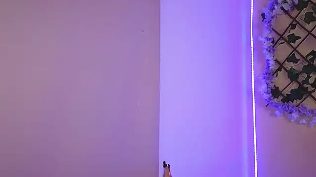 Baby Xian online show from December 2024 07:44:01 AM