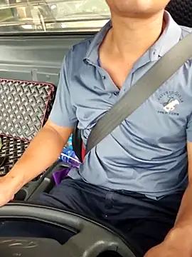 Snapshot of Vanilahirl chatting on October 2025 03:04:01 AM Vanilahirl online show from October 2025 03:04:01 AM