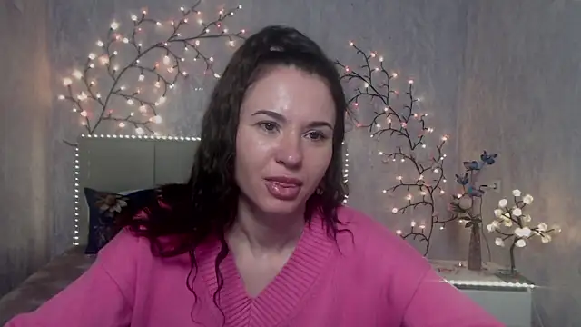 KaraCriegs online show from April 2026 08:20:02 PM