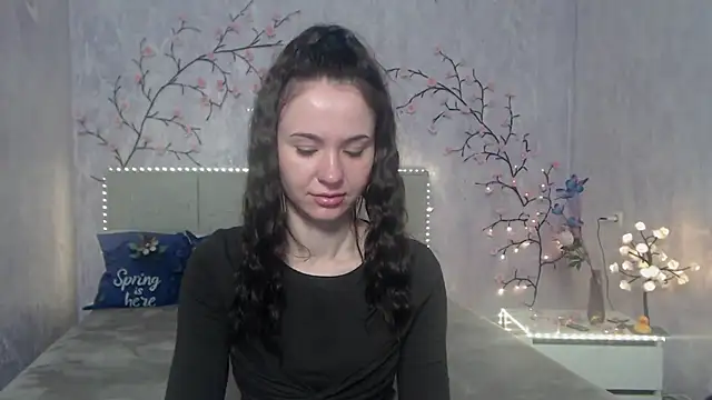 KaraCriegs online show from April 2026 05:36:01 PM