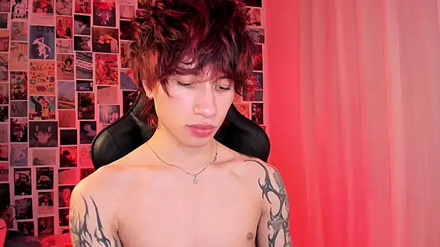 Snapshot of liamelf chatting on February 2026 07:29:02 AM liamelf online show from February 2026 07:29:02 AM